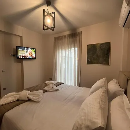 Palmyra Villa *