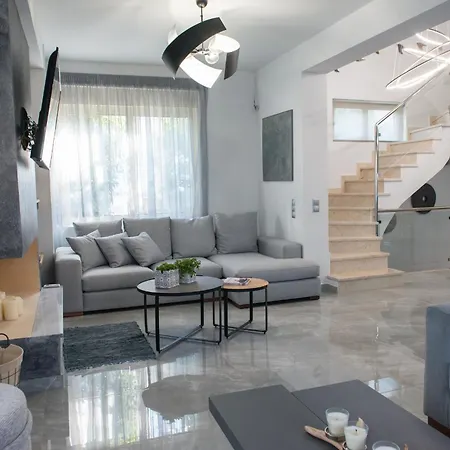 Palmyra Villa *